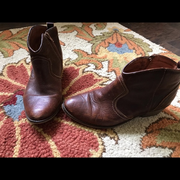 Steven By Steve Madden Shoes - Steven by Steve Madden leather cowboy booties